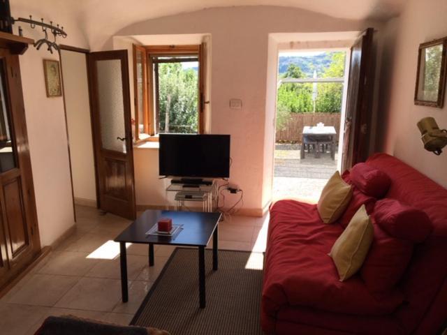 Casa Petra - Casa Tre Stelle - Casa Caneva - Ferien Fuer 6-14 Personen Ponti エクステリア 写真