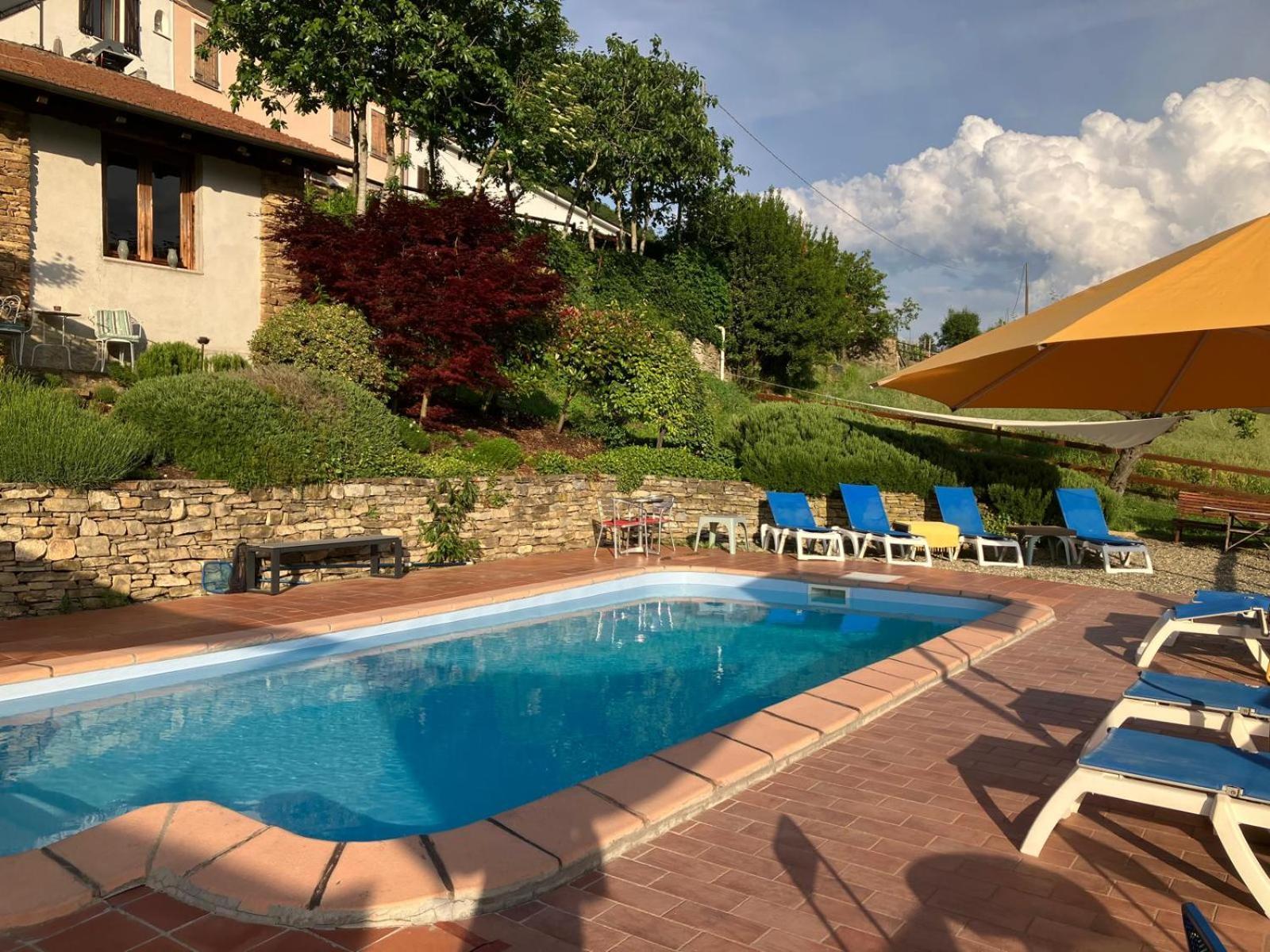 Casa Petra - Casa Tre Stelle - Casa Caneva - Ferien Fuer 6-14 Personen Ponti エクステリア 写真